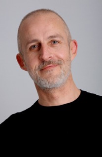 Ian Moore(イアン ムーア)の顔写真